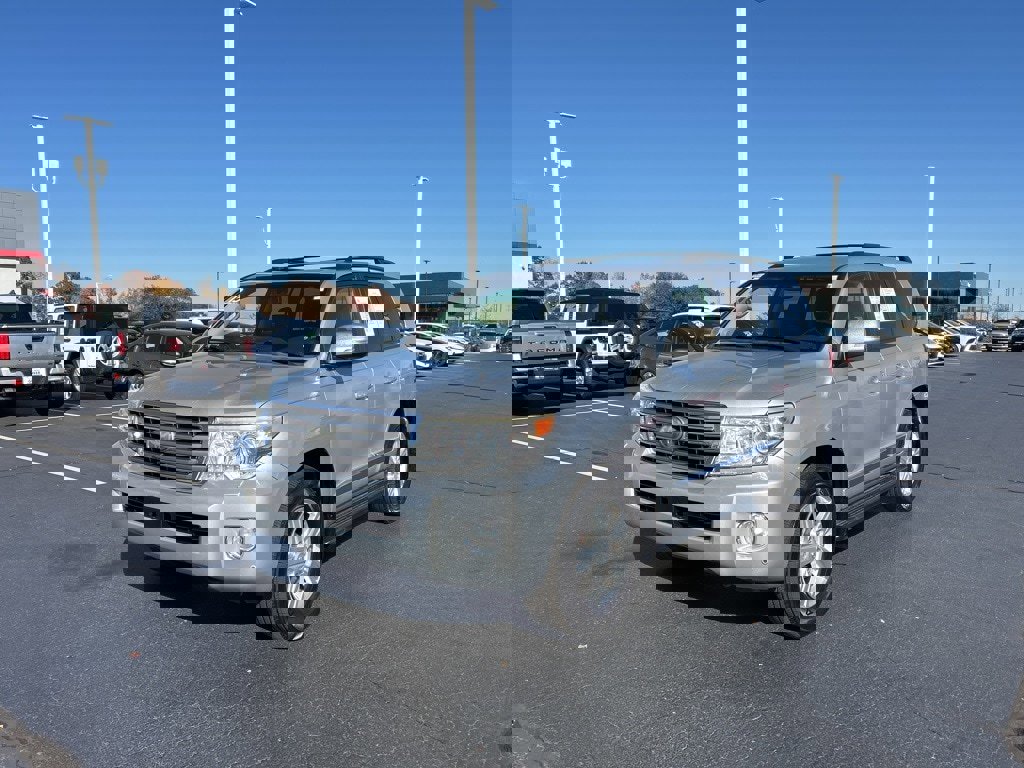 Used 2015 Toyota Land Cruiser image 1