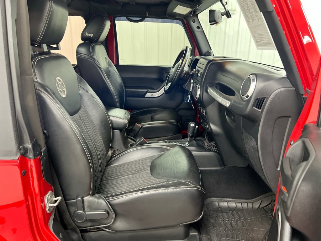 Used 2014 Jeep Wrangler Sport AWD/4WD image 19