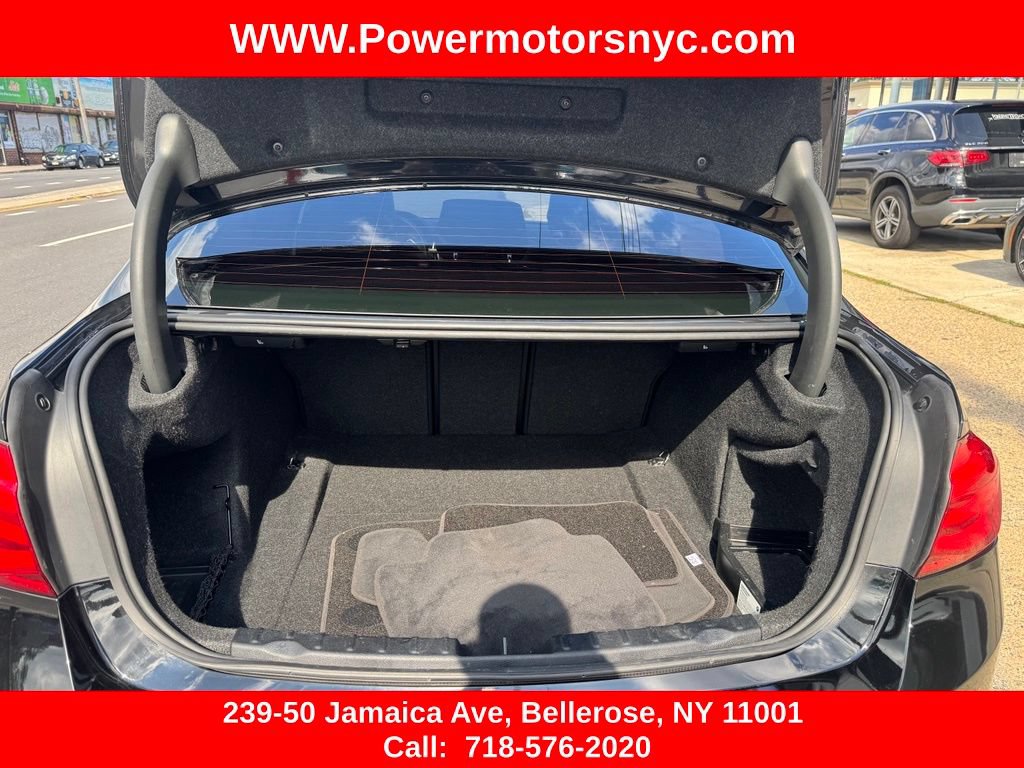 Used 2018 BMW 330i xDrive Sedan w/ Convenience Package AWD/4WD image 25