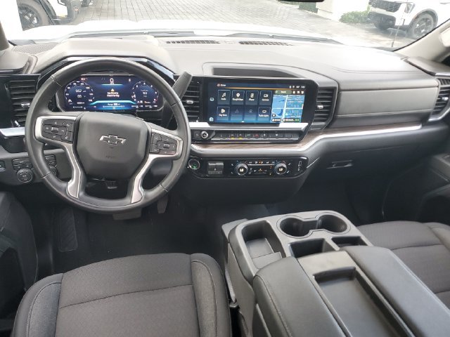 Used 2026 Chevrolet Silverado 1500 RST AWD/4WD image 12