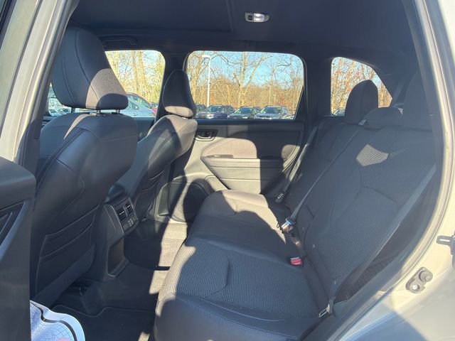 Used 2025 Subaru Forester Premium image 20