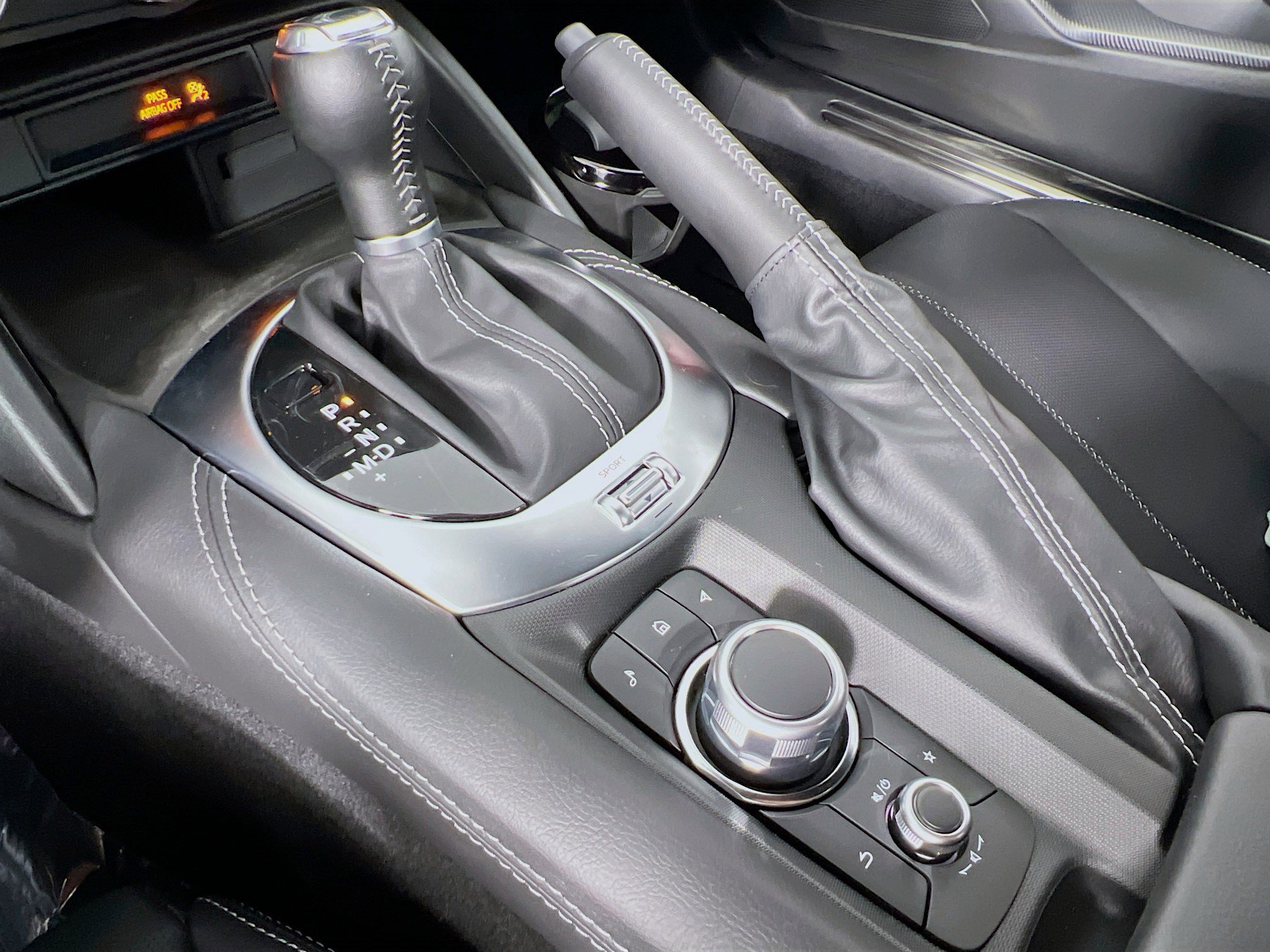 New 2025 MAZDA MX-5 Miata Grand Touring w/ Appearance Package image 10