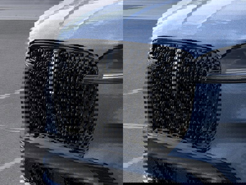 New 2026 Lincoln Aviator AWD image 17