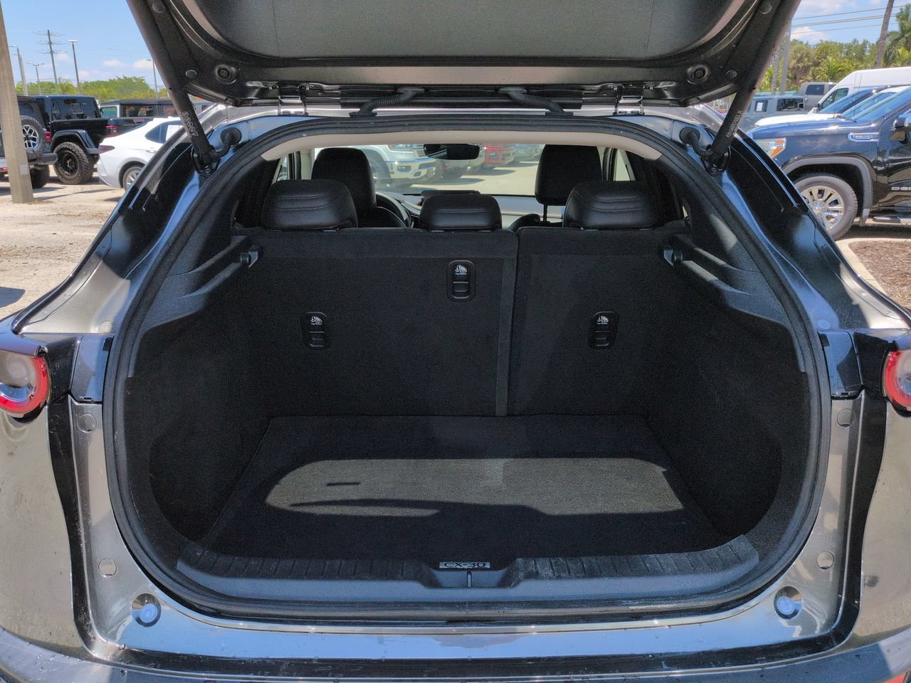 Used 2022 MAZDA CX-30 AWD 2.5 S w/ Premium Package image 13