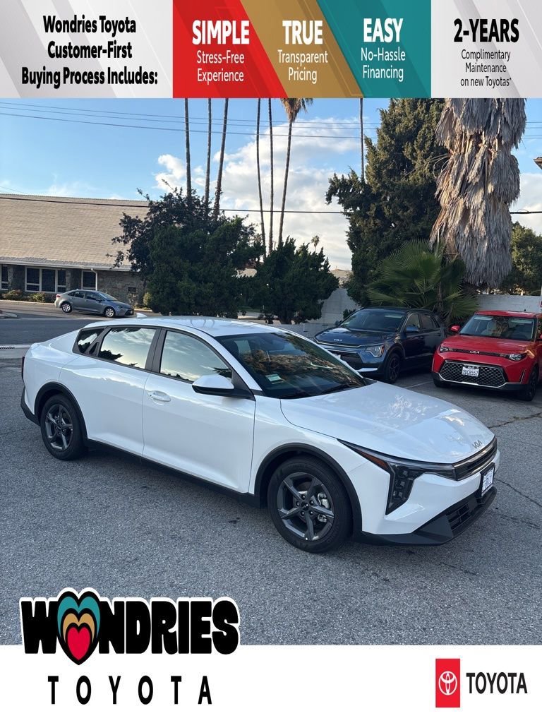 Used 2025 Kia K4 LXS