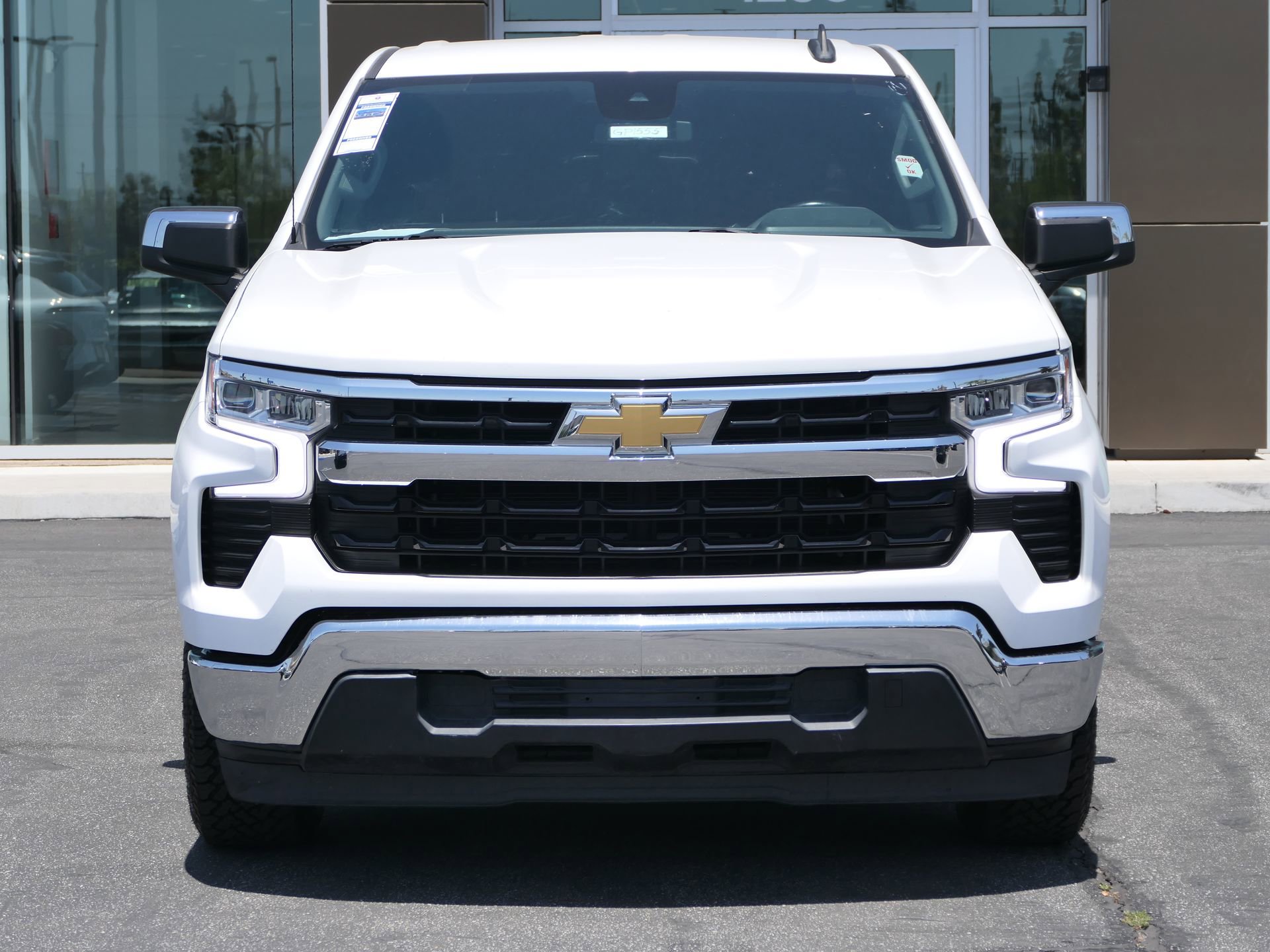 Used 2022 Chevrolet Silverado 1500 LT w/ LPO, Dark Essentials Package RWD image 9