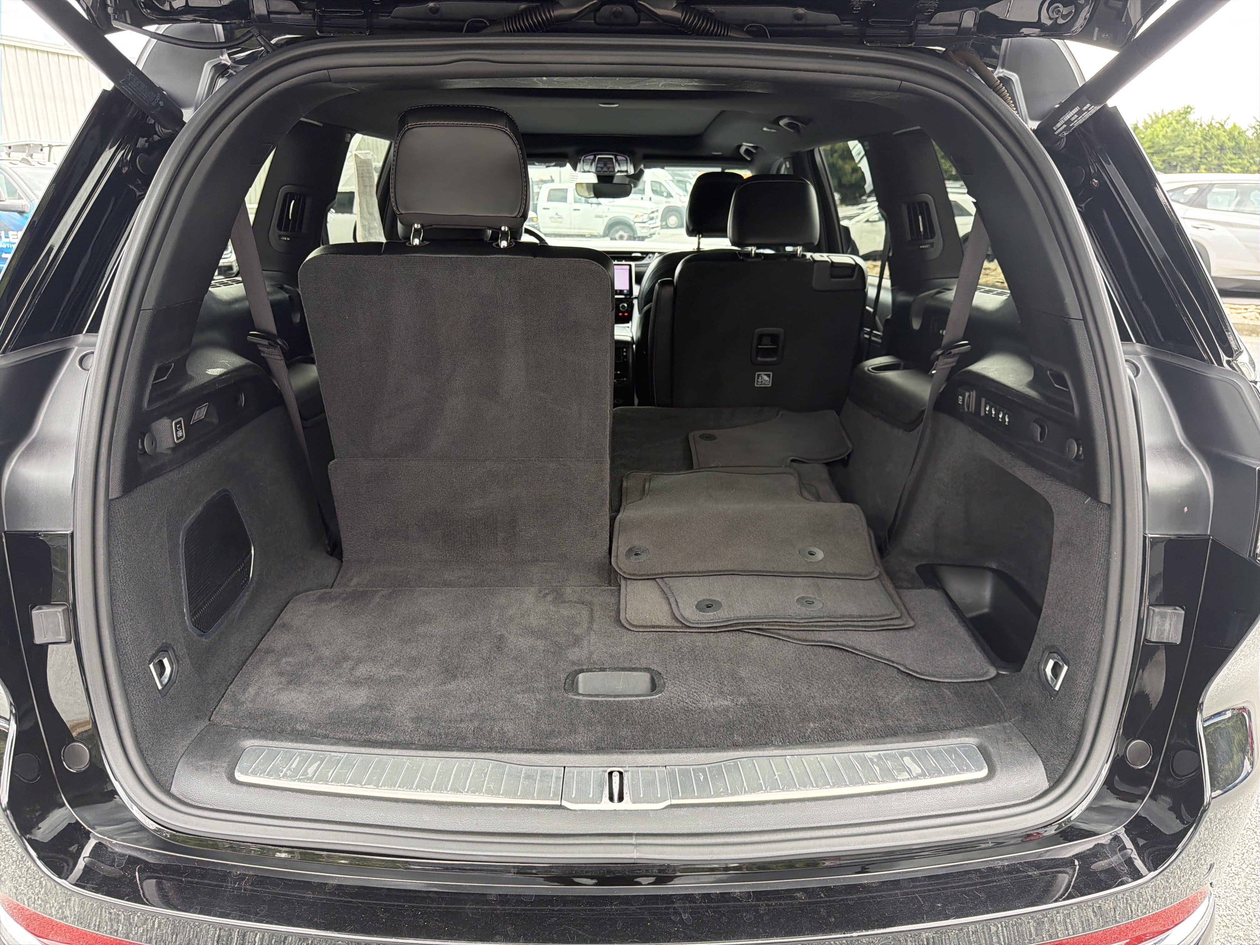 Used 2022 Jeep Grand Cherokee L Overland AWD/4WD image 22