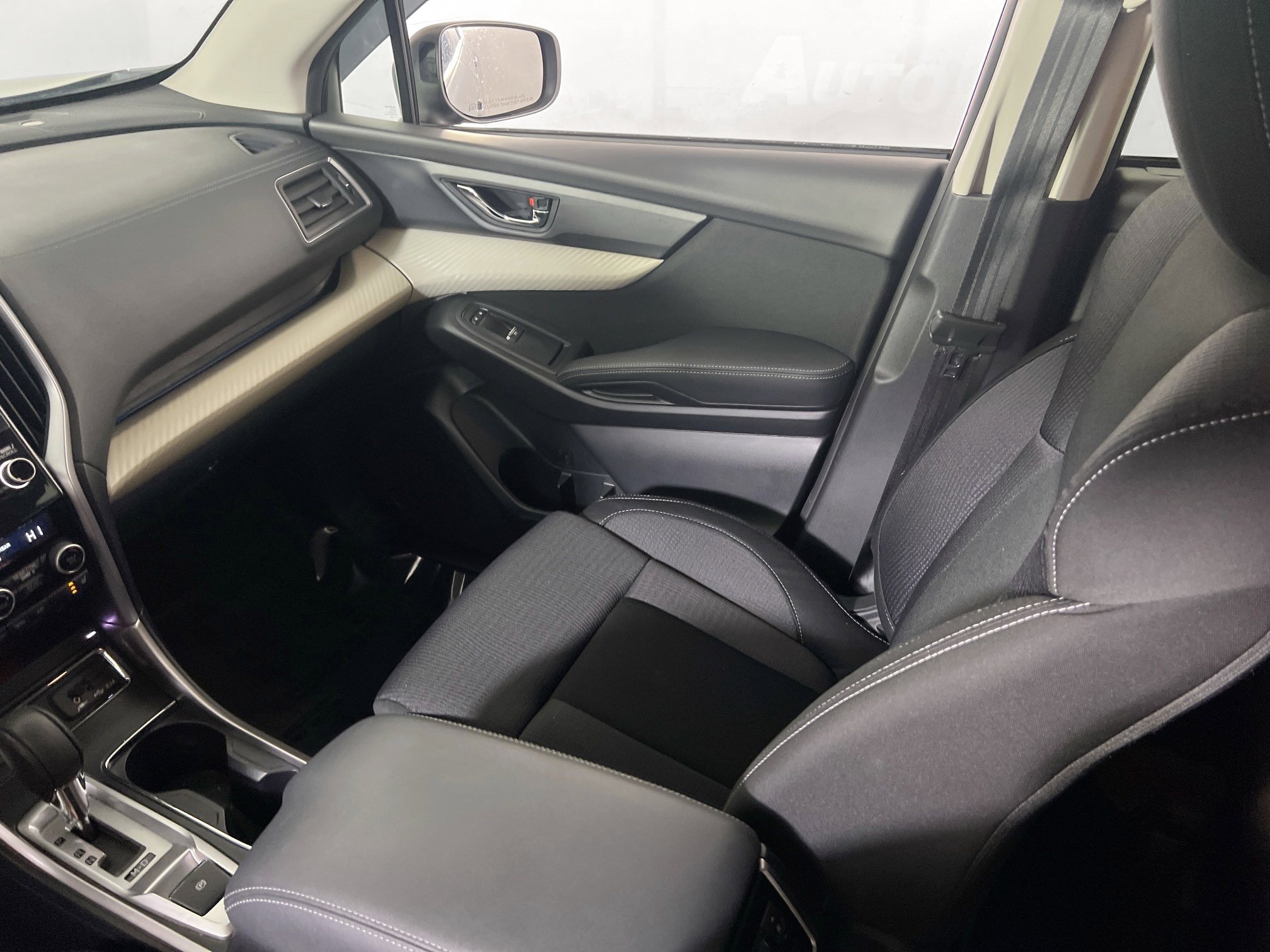 Used 2022 Subaru Ascent Premium w/ Convenience Package image 22