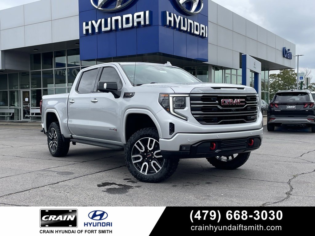 Used 2022 GMC Sierra 1500 AT4 w/ AT4 Premium Package image 1