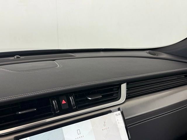 New 2024 Jaguar XF R-Dynamic SE image 30