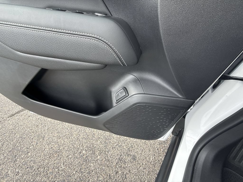 Certified 2026 GMC Terrain Denali AWD/4WD image 31