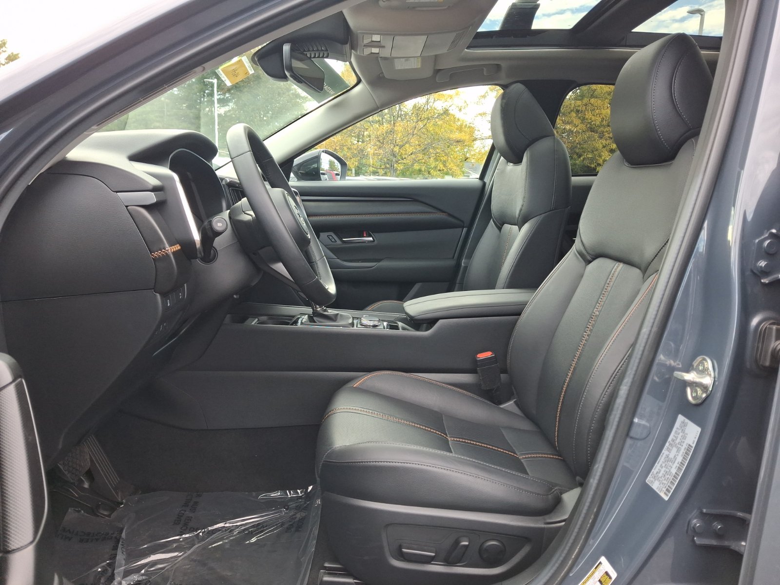 Certified 2025 MAZDA CX-50 AWD 2.5 S w/ Weather Package image 15