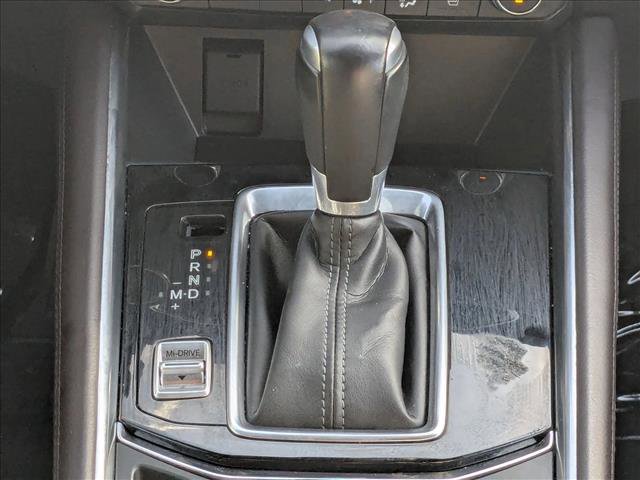 Used 2022 MAZDA CX-5 Signature image 13