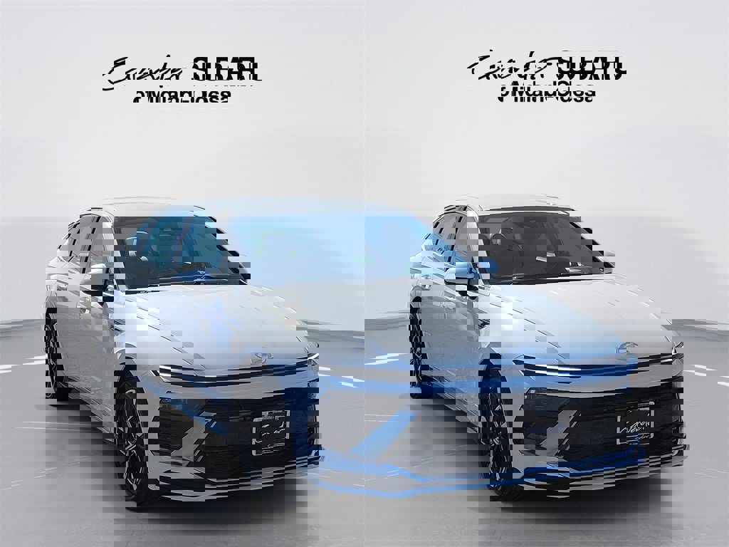 Used 2025 Hyundai Sonata SEL image 1