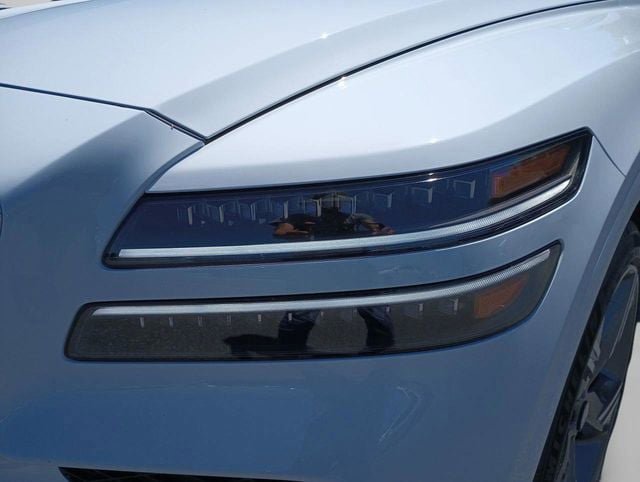 Used 2025 Genesis GV80 3.5T Prestige image 15