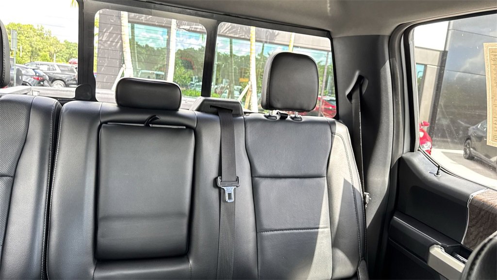 Used 2017 Ford F350 Lariat w/ Chrome Package image 20