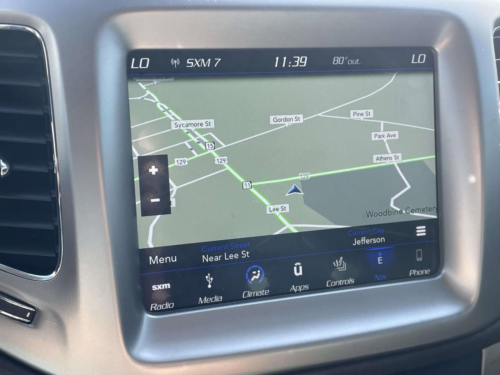 Used 2018 Jeep Compass Latitude w/ Popular Equipment Group image 19