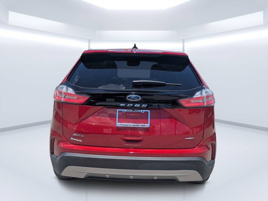Used 2024 Ford Edge SEL w/ Convenience Package AWD/4WD image 4