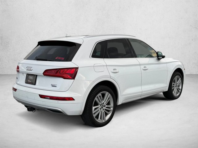 Used 2018 Audi Q5 Prestige w/ Prestige Package AWD/4WD image 5