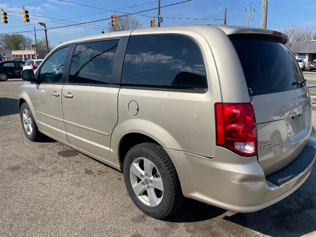 Used 2013 Dodge Grand Caravan SE image 6