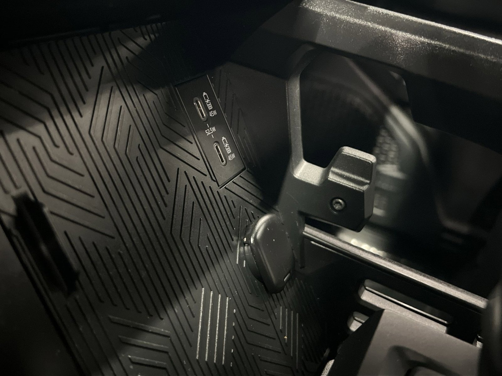 Used 2024 Toyota Tacoma TRD Sport w/ TRD Sport Upgrade Package image 26