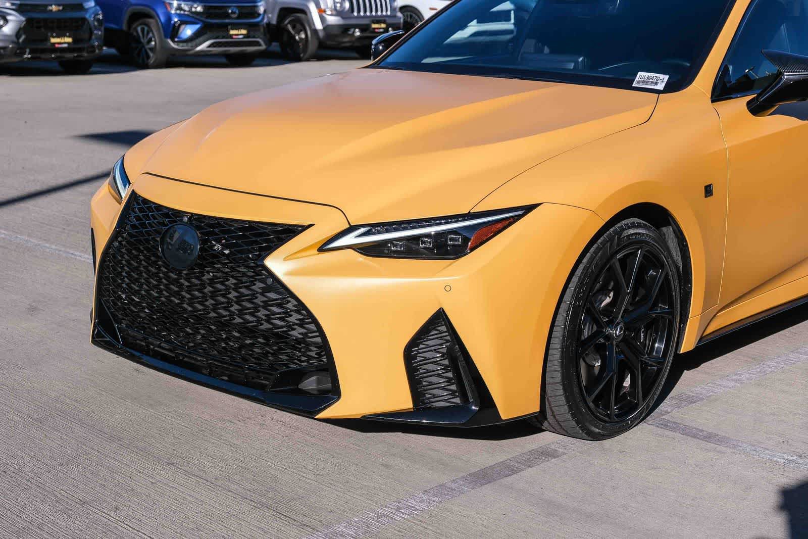 Used 2025 Lexus IS 500 RWD image 11