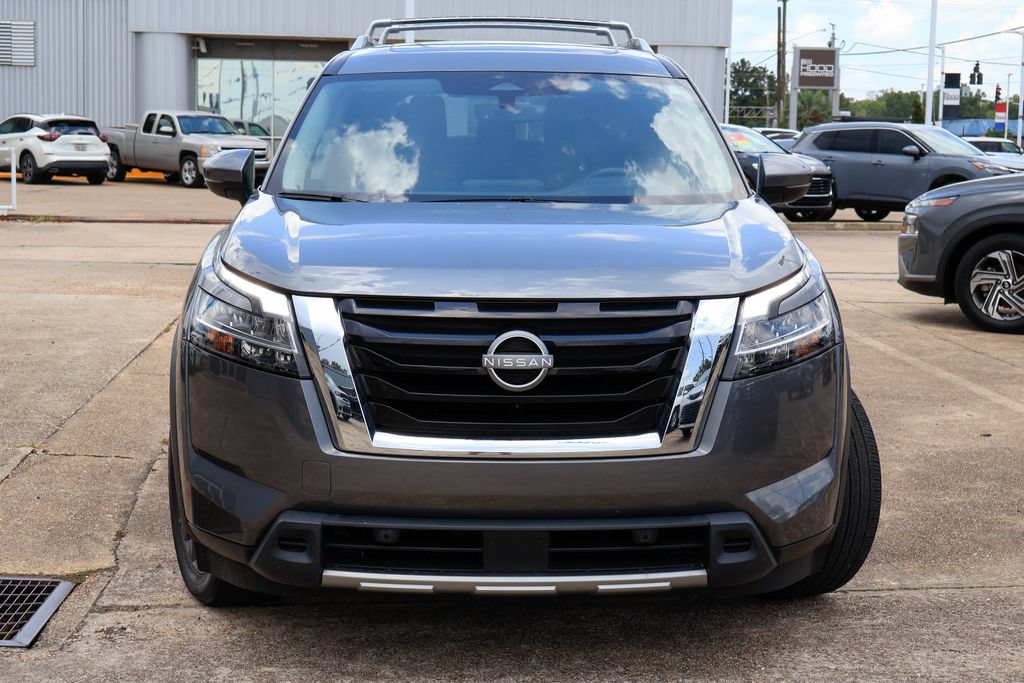 Used 2024 Nissan Pathfinder SL w/ SL Premium Package FWD image 26