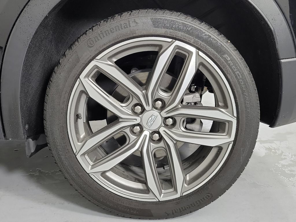 Used 2023 Cadillac XT4 Sport FWD image 10