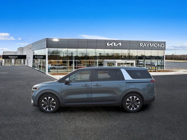 Certified 2023 Kia Carnival EX FWD image 7