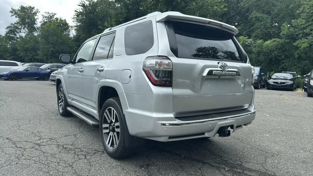 Used 2018 Toyota 4Runner Limited AWD/4WD image 3