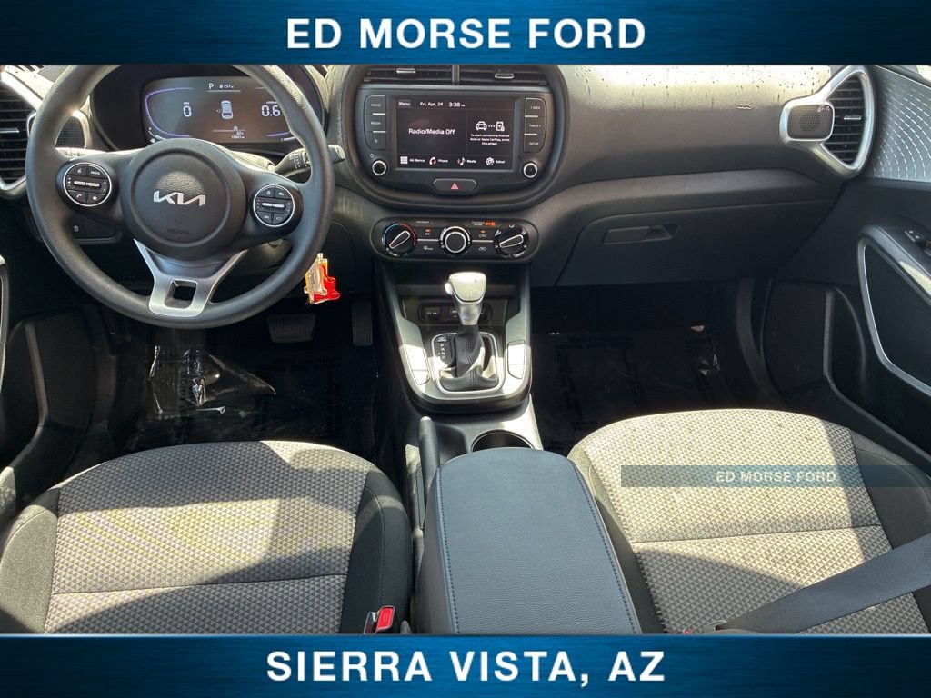 Certified 2025 Kia Soul LX FWD image 18
