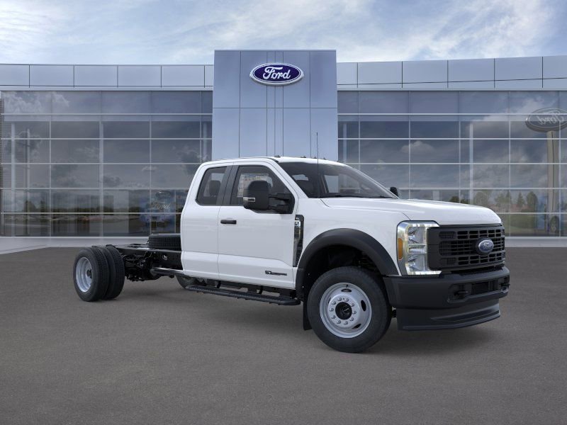 New 2026 Ford F550 4x4 Supercab Super Duty image 38