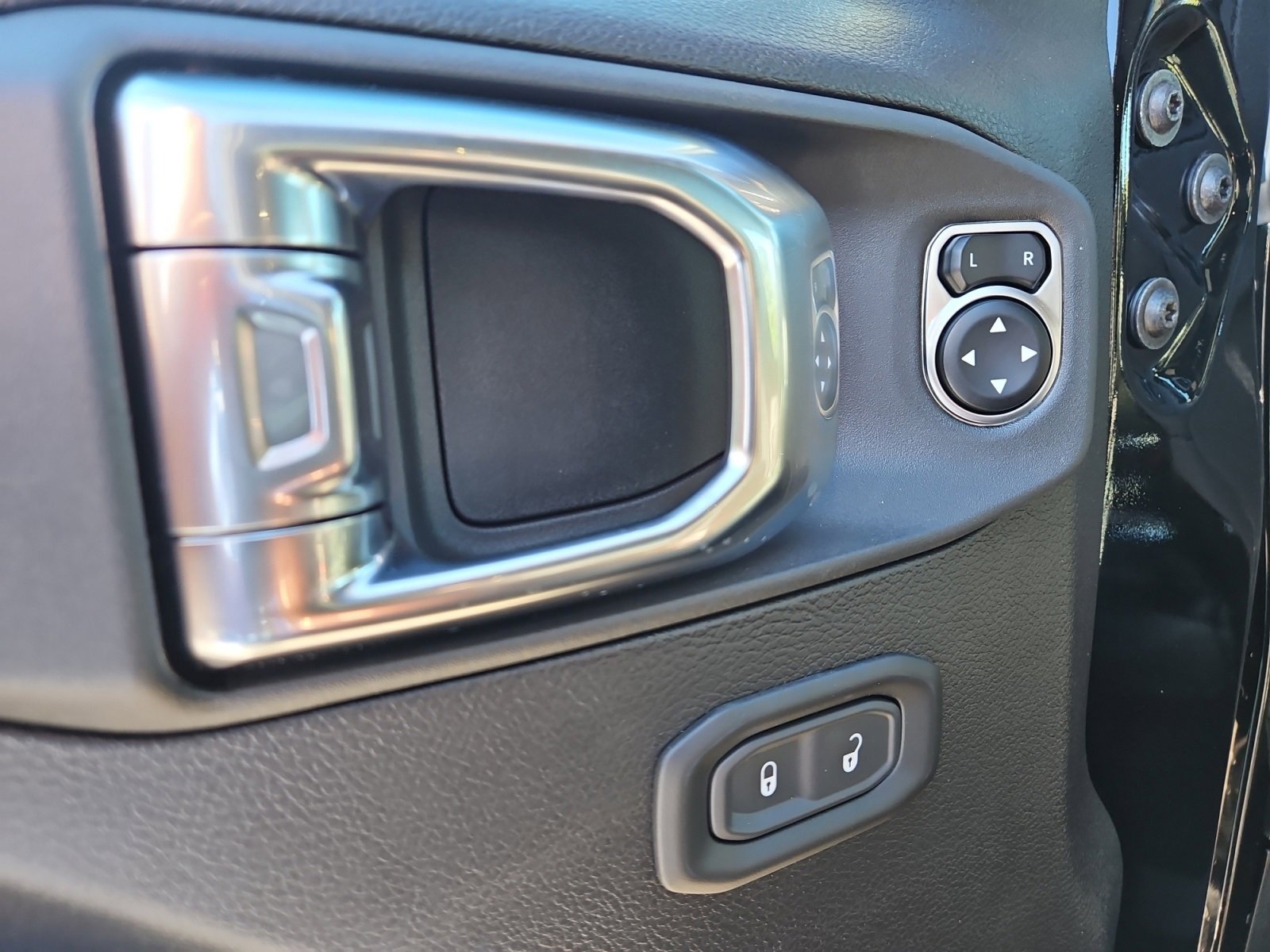 New 2026 Jeep Wrangler Sport S image 20