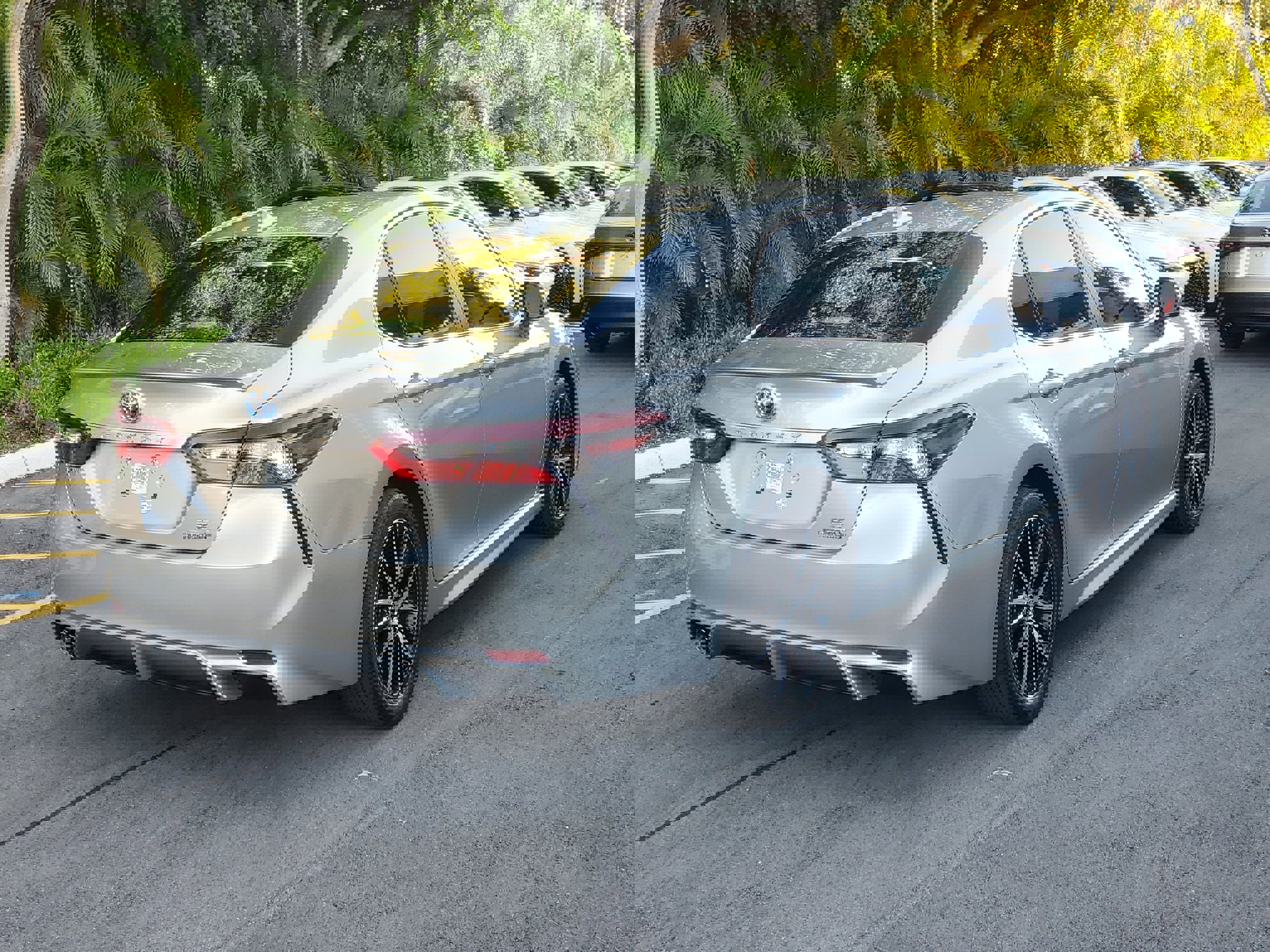 Used 2023 Toyota Camry SE image 8