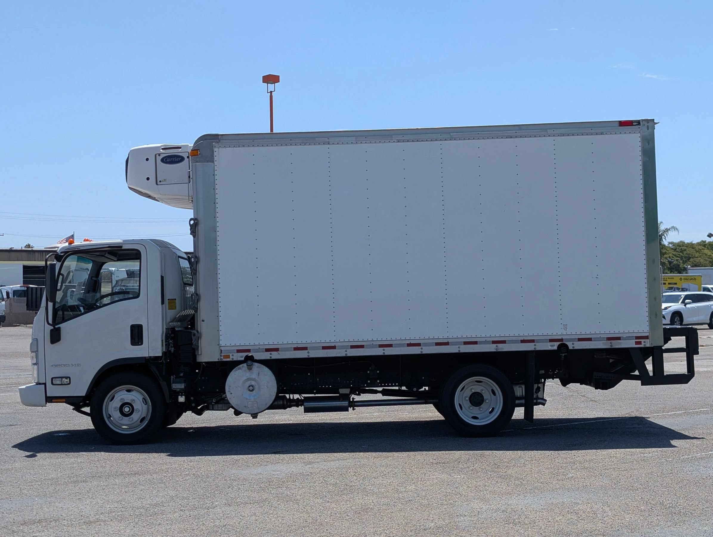 Used 2024 Chevrolet Low Cab Forward RWD image 4
