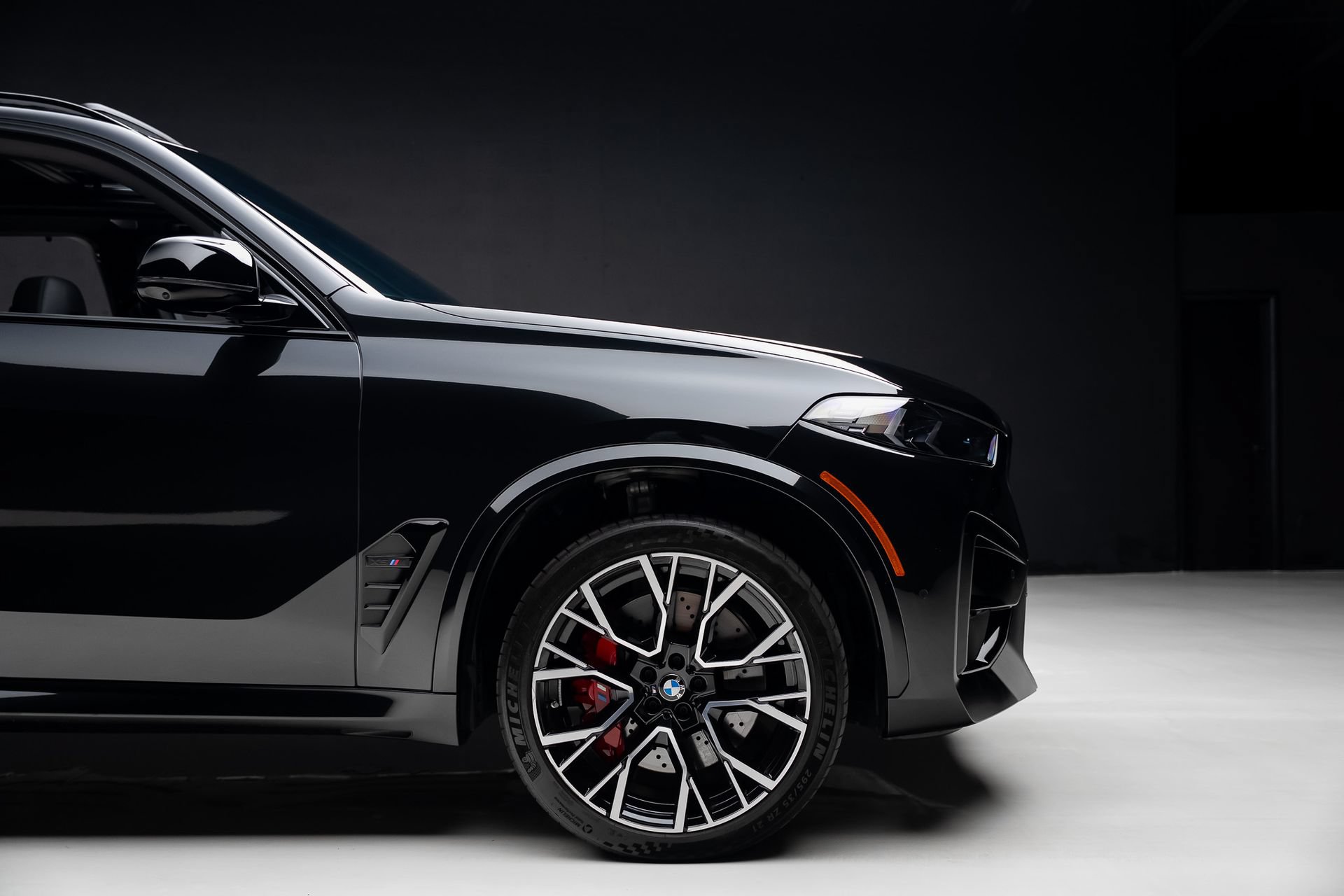 Used 2024 BMW X5 M Competition w/ Executive Package AWD/4WD image 40