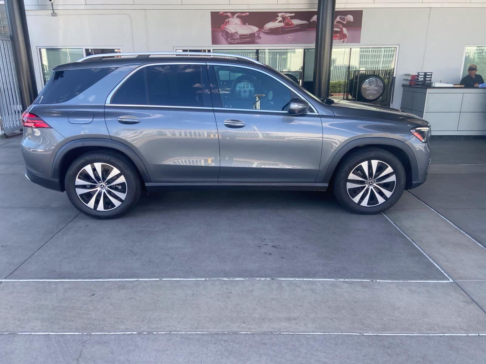 Used 2024 Mercedes-Benz GLE 350 4MATIC image 4