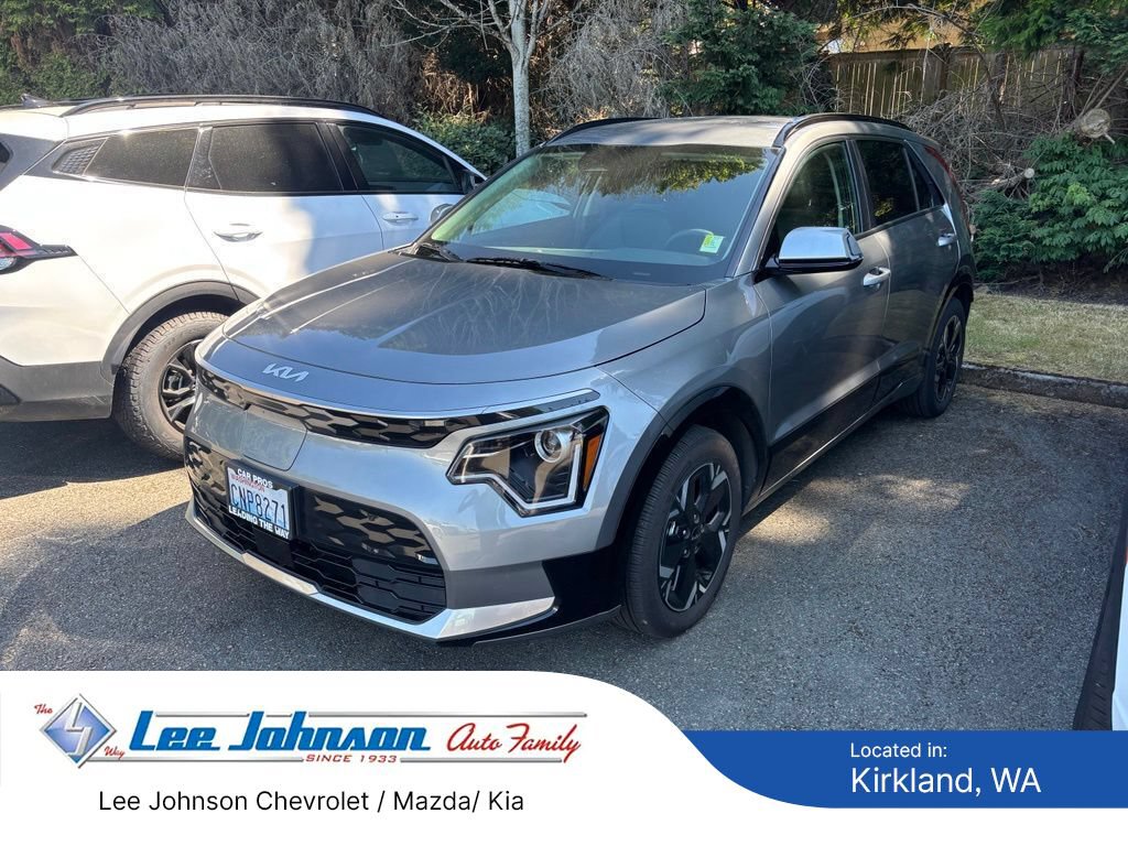 Certified 2024 Kia Niro Wind w/ Wind Preserve Package FWD image 1