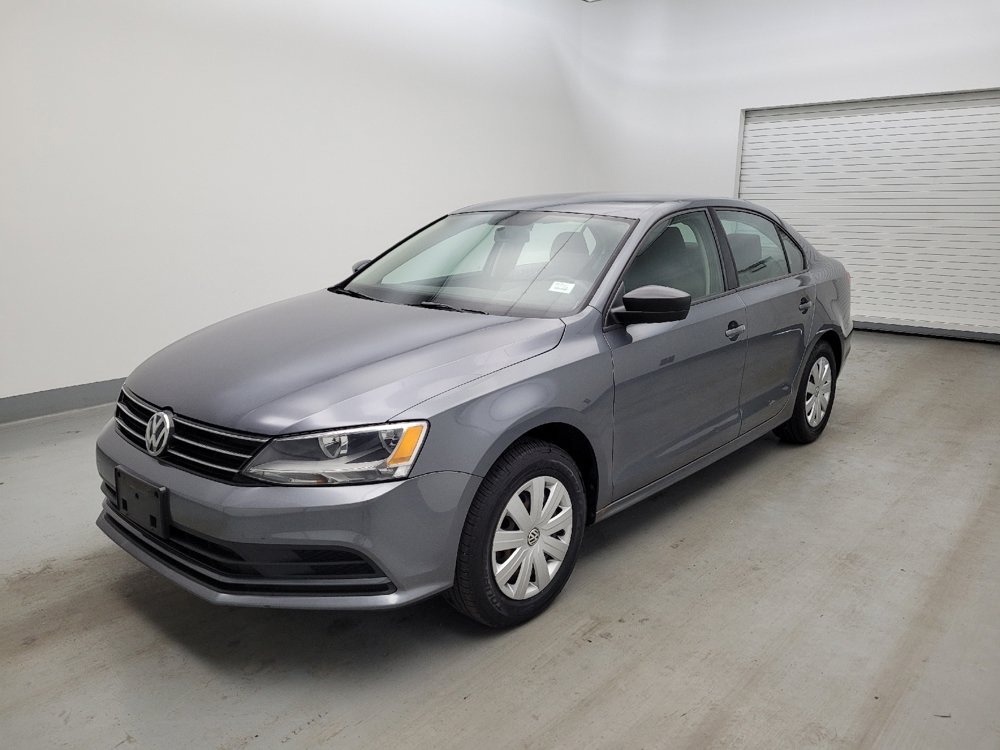 Used 2015 Volkswagen Jetta S FWD image 2