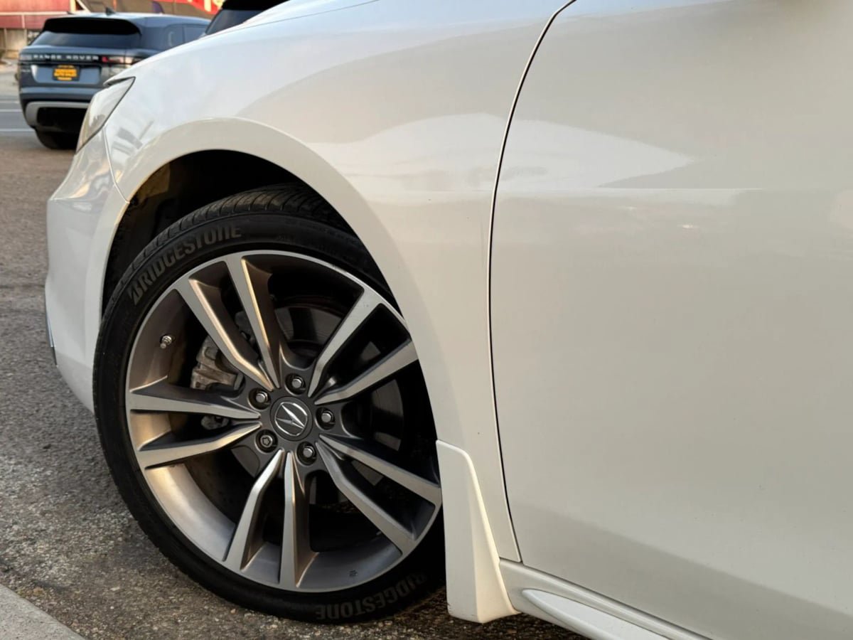 Used 2019 Acura TLX V6 w/ Advance Package FWD image 9