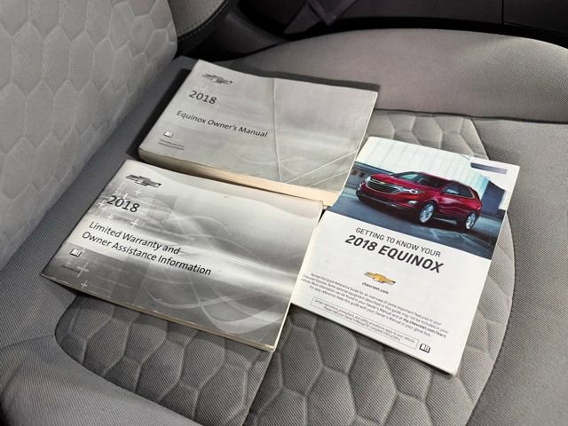 Used 2018 Chevrolet Equinox LS FWD image 19