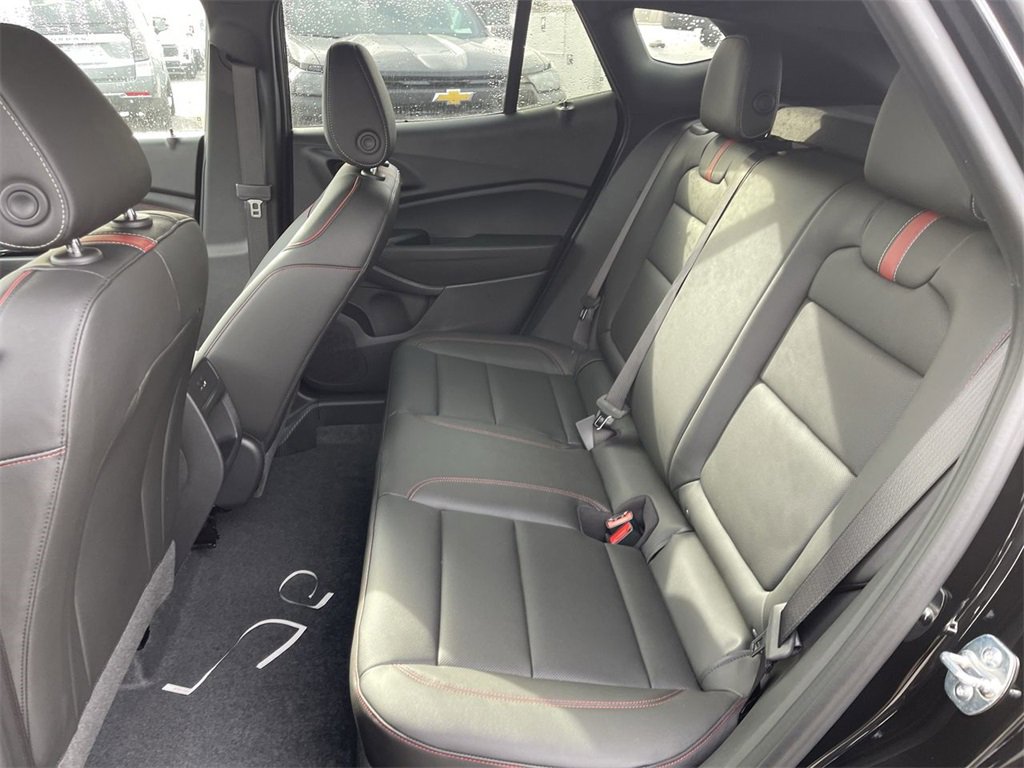 New 2026 Chevrolet Trax RS w/ Sunroof Package image 22