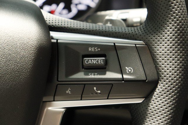 New 2026 Mitsubishi Outlander LE FWD image 10