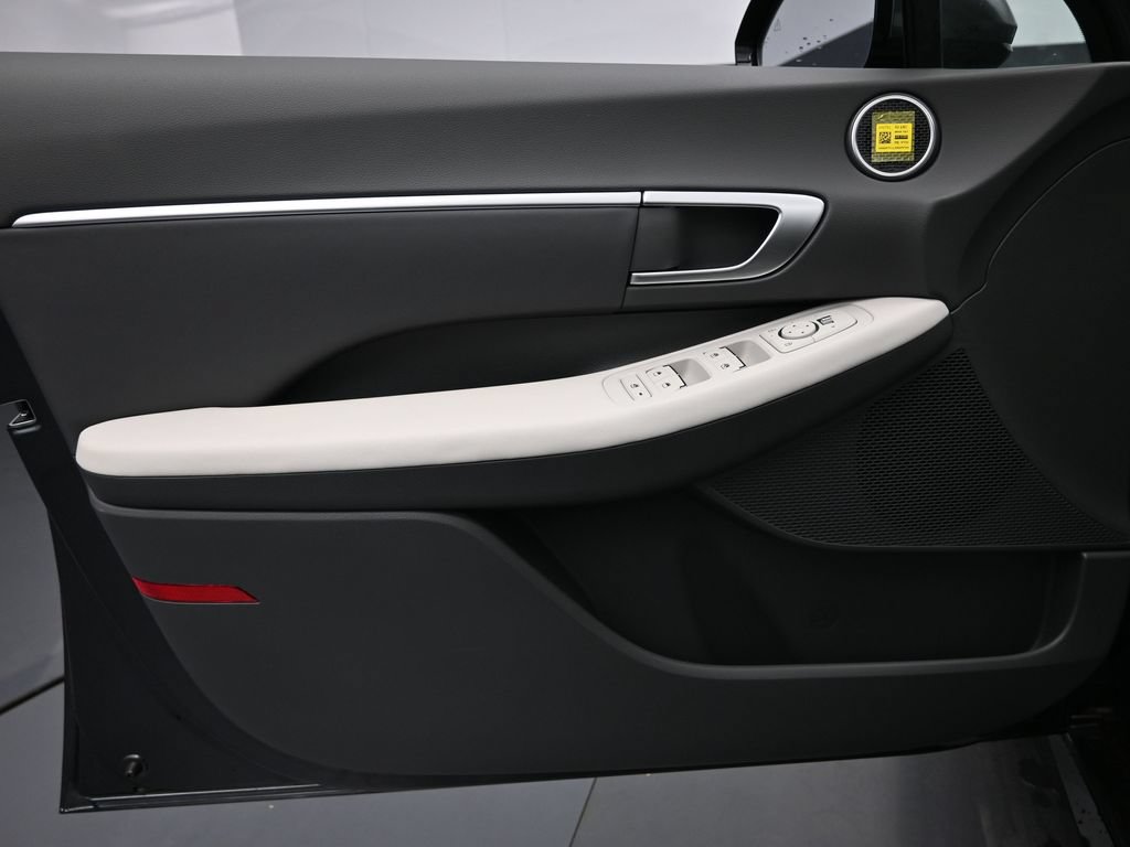 New 2026 Hyundai Sonata SEL FWD image 26