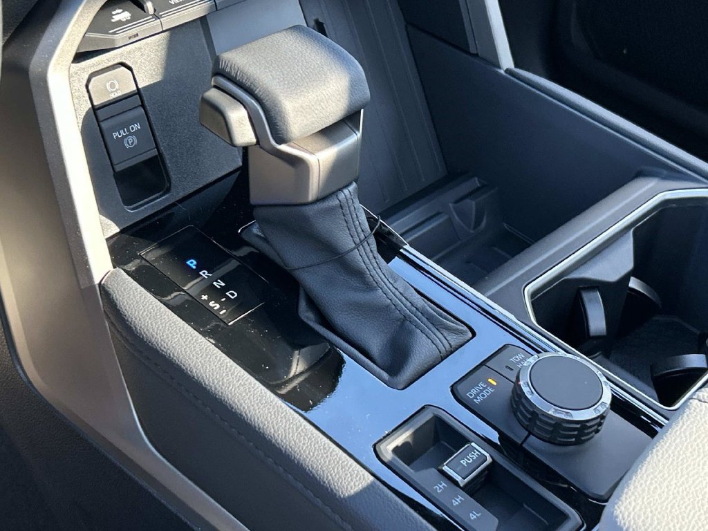 New 2026 Toyota Tundra Limited AWD/4WD image 44