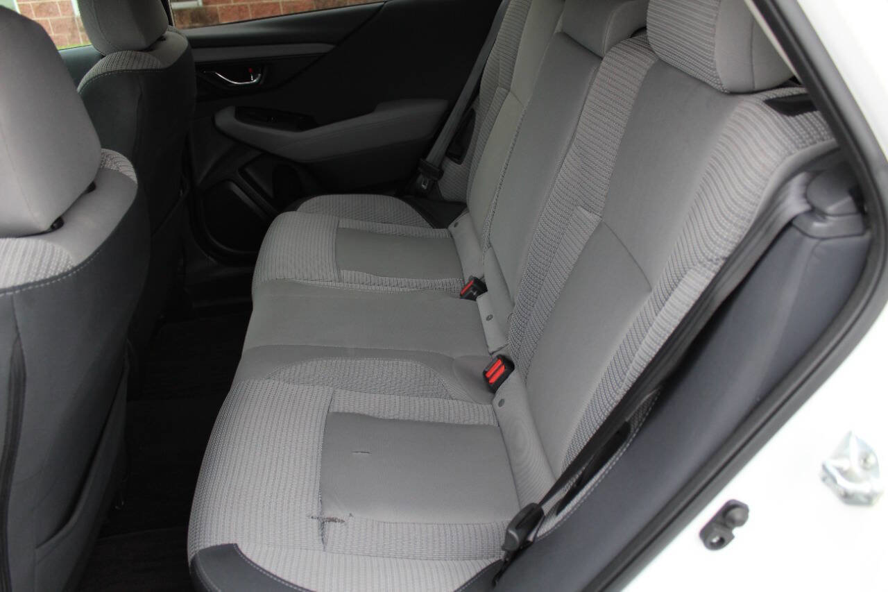Used 2022 Subaru Outback Premium AWD/4WD image 18
