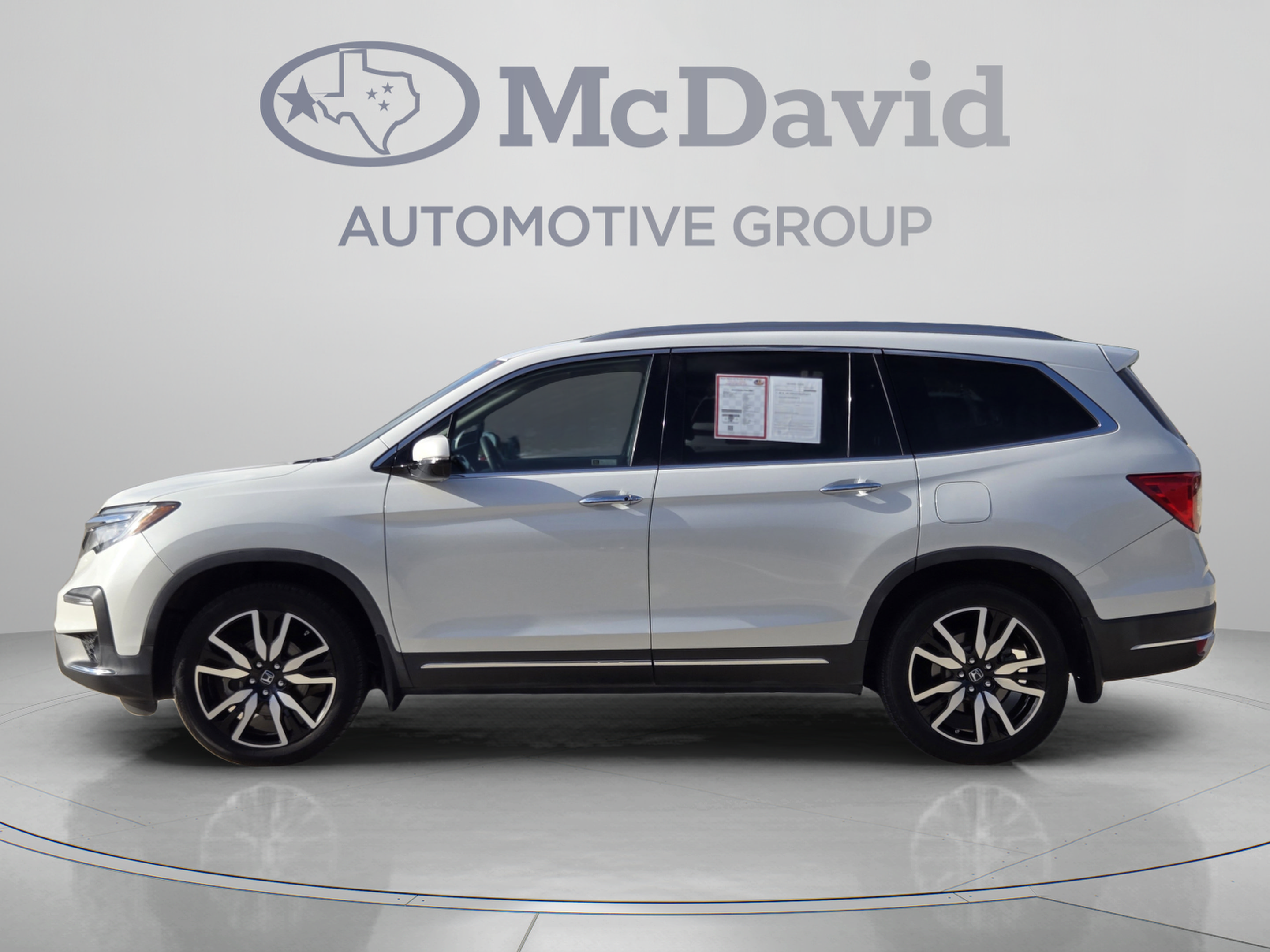 Used 2020 Honda Pilot Elite image 2