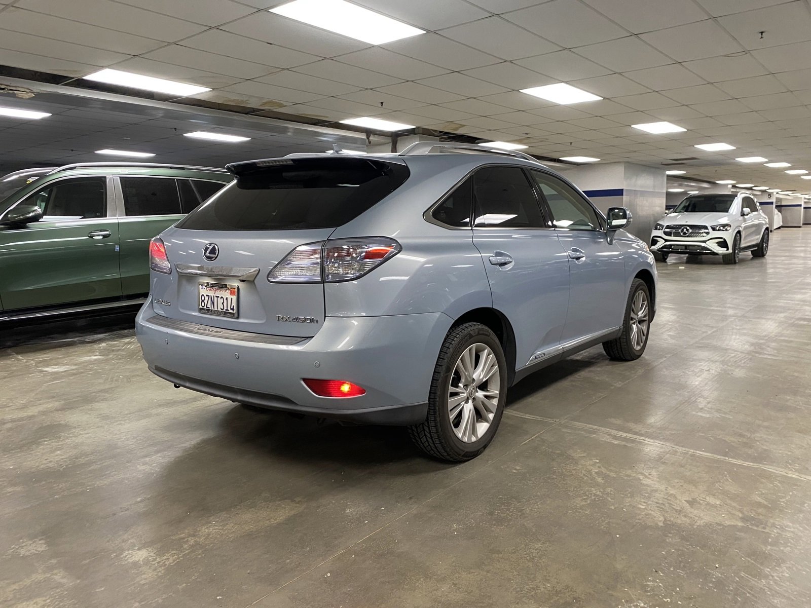 Used 2010 Lexus RX 450h AWD image 2