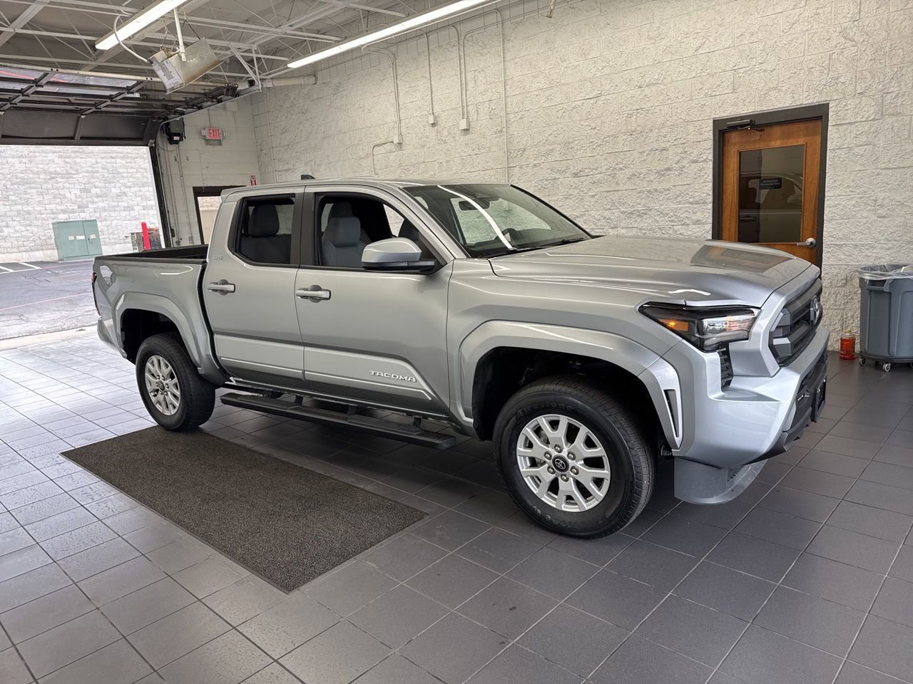 Certified 2024 Toyota Tacoma SR5