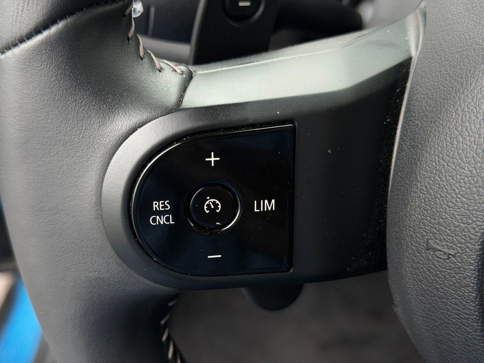 Used 2024 MINI Cooper S image 15
